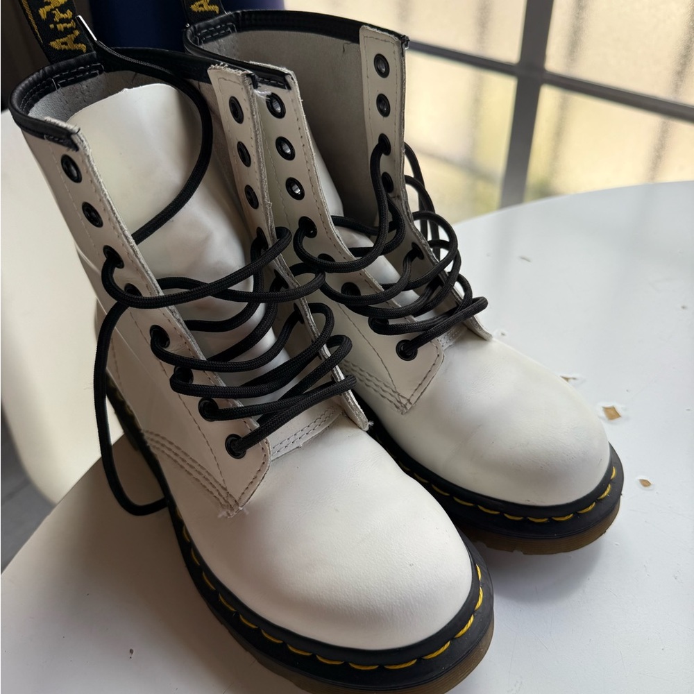 Women’s Doc Martens